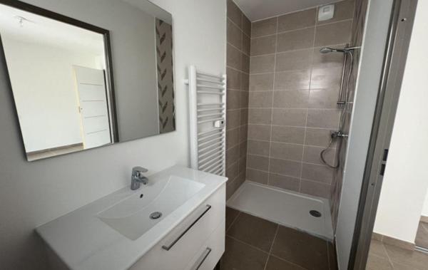 Vente Appartement P4 BORD DU CANAL neuf Saint-gilles   