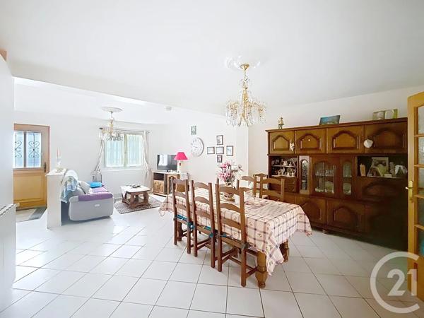 Appartement F4 à vendre  4 pièces - 103,31 m 2   COMPIEGNE  - 60