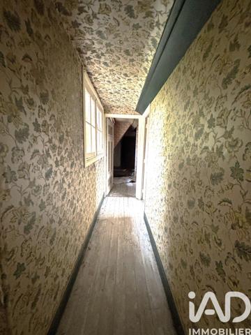 Maison à vendre 5 pièces 174 m² Feuillères