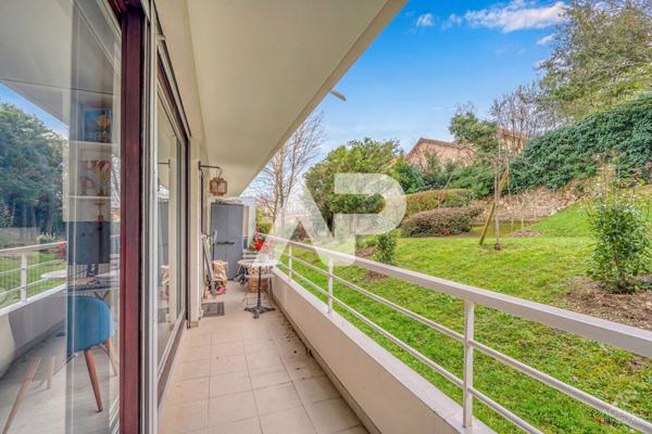 Appartement Rueil Malmaison 4 pièce(s) 82m² €550 000 ** - Référence 19660