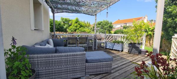 Maison Le Loroux Bottereau 154.42 M² , 6 P , 4 Ch , Bureau . Terrasse , Appentis