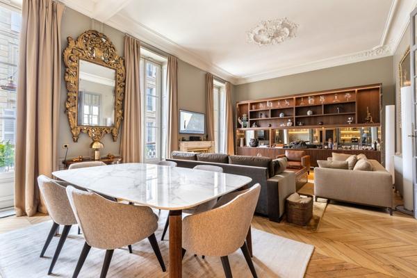 Vente Appartement de luxe Bordeaux 4 Pièces 130 m²