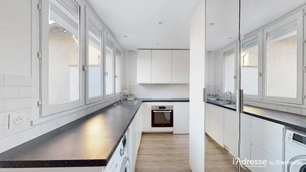Appartement MASSY 1 pièce 27.09 m²