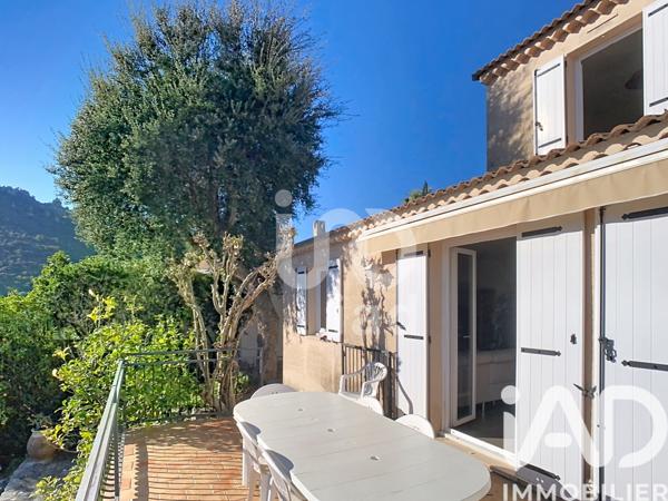 Maison à vendre 4 pièces 103 m² Mandelieu-la-Napoule