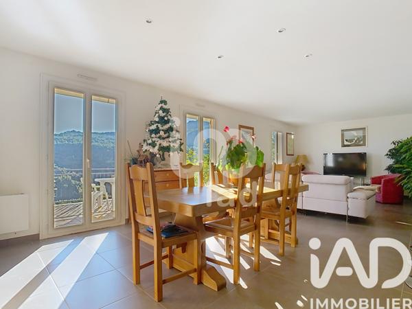 Maison à vendre 4 pièces 103 m² Mandelieu-la-Napoule