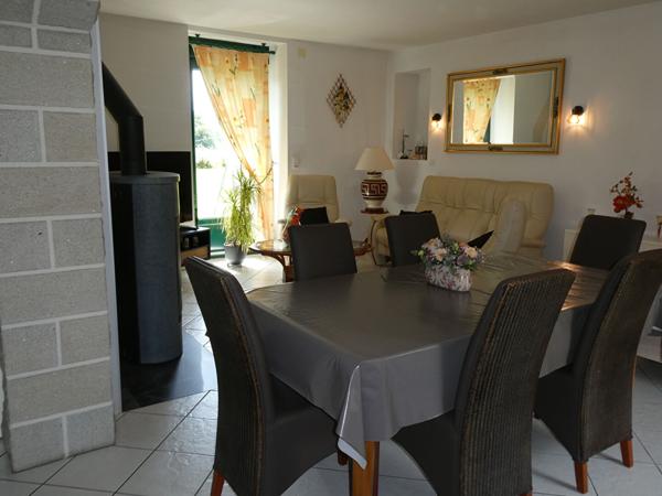 Idéal pour les amoureux de la nature. Aron Idéal pour les amoureux de la nature. Aron