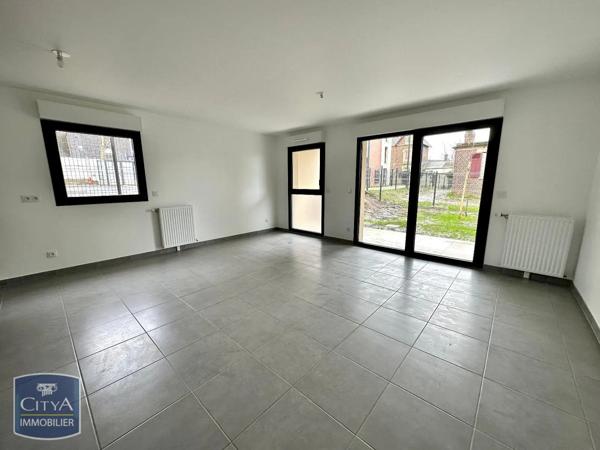 Appartement à louer 3 pièces 67.3m² Grand-Couronne (76530)