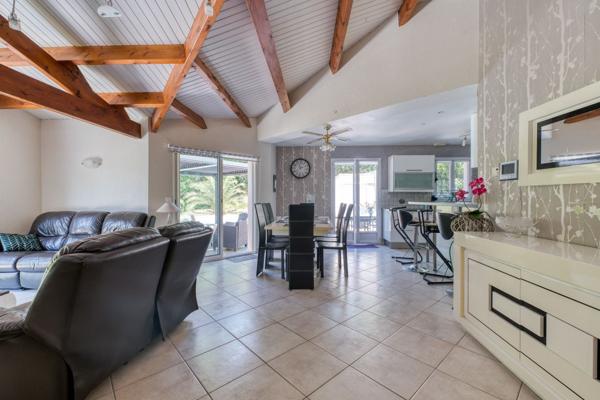 Vente Maison de luxe Dolus-d'Oléron 6 Pièces 110 m²