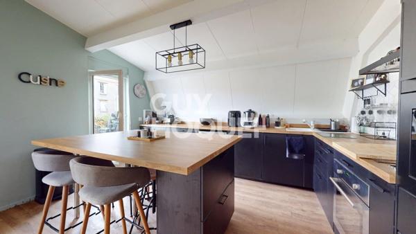 APPARTEMENT EN DUPLEX AVEC TERRASSE ET PARKING - ROSNY SOUS BOIS