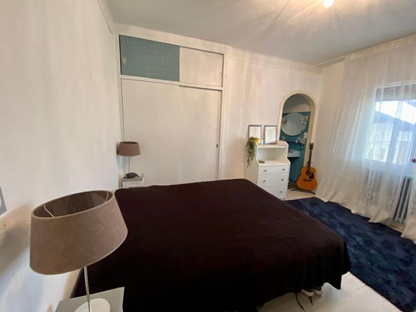 Maison T5 de caractère avec vue imprenable sur le Tarn et dépendances