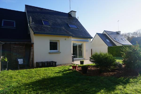 Plouha (22580) Maison située au calme proche des commerces et de la mer