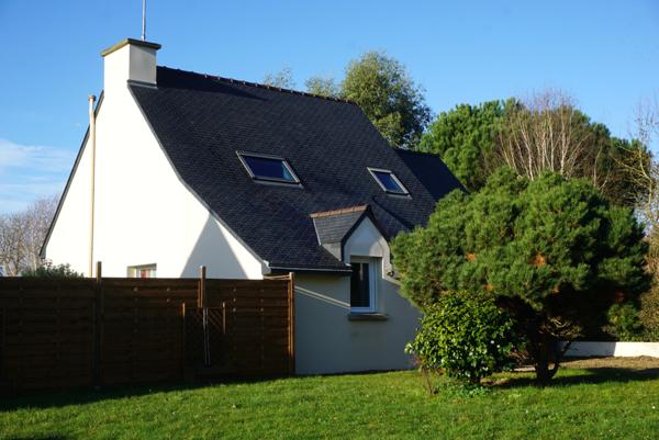 Plouha (22580) Maison située au calme proche des commerces et de la mer