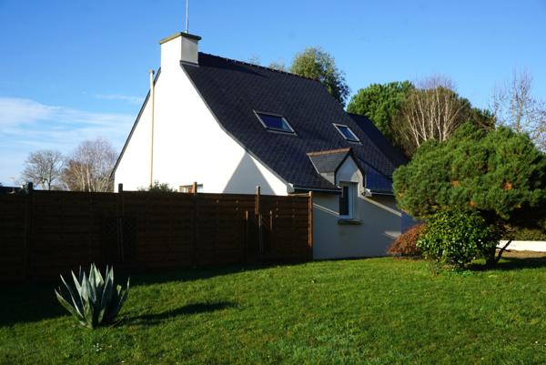 Plouha (22580) Maison située au calme proche des commerces et de la mer