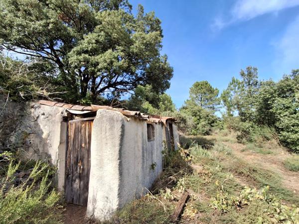A BEDARIEUX TERRAIN DE LOISIRS AVEC MAZETS