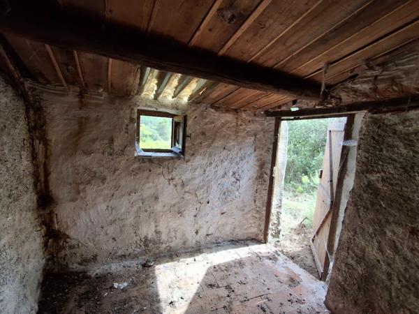 A BEDARIEUX TERRAIN DE LOISIRS AVEC MAZETS