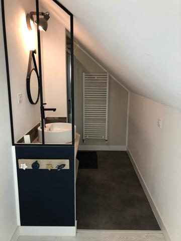 Maison récente Ecommoy 4 chambres 3 sdb piscine 136m2