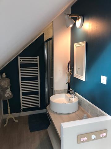 Maison récente Ecommoy 4 chambres 3 sdb piscine 136m2