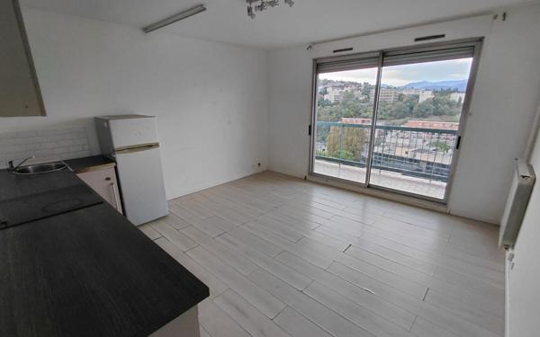 Appartement à vendre    2 pièces • 35,88 m2 Nice
