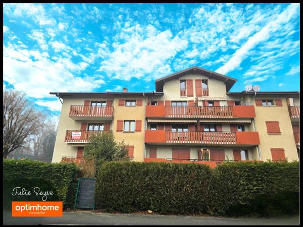 Appartement avec 2 chambres, une terrasse, une cave et un parking – Centre de Gex