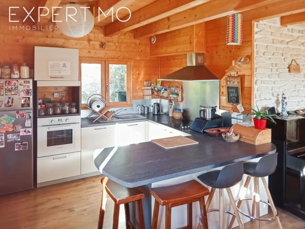 Gap (05000) SUPERBE CHALET, GRAND TERRAIN ET VUE DOMINANTE ET DEGAGEE !