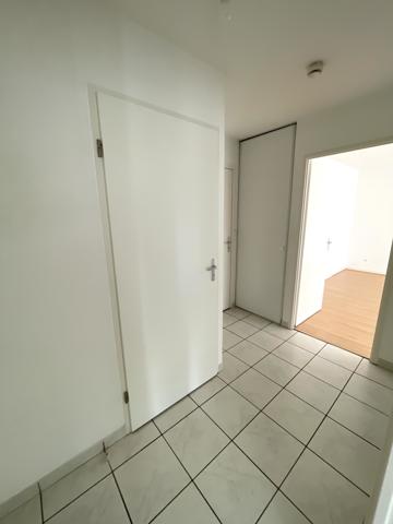 Appartement
         2 pièces
        - 45 m² 118 000 € *
