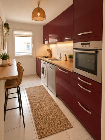 Appartement
         2 pièces
        - 45 m² 118 000 € *