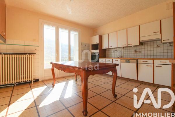 Maison à vendre 7 pièces 160 m² Saint-Affrique