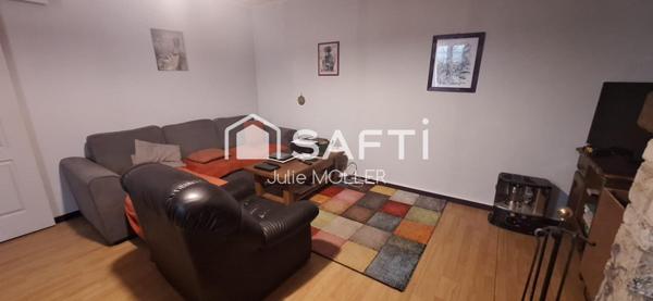 Maison avec confort moderne dans un cadre calme à Lavaveix-les-Mines