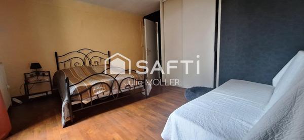 Maison avec confort moderne dans un cadre calme à Lavaveix-les-Mines