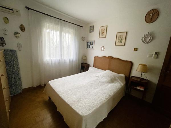 Maison de Ville T5 avec Piscine double Garage + logement indépendant