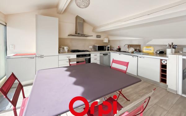 Appartement à vendre    4 pièces • 64,34 m2 Bandol