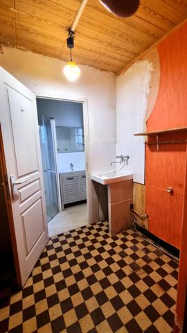 Secteur La Courbe - Maison lumineuse avec jardin plein sud et beau potentiel