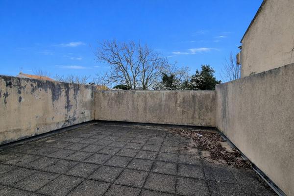 Secteur La Courbe - Maison lumineuse avec jardin plein sud et beau potentiel