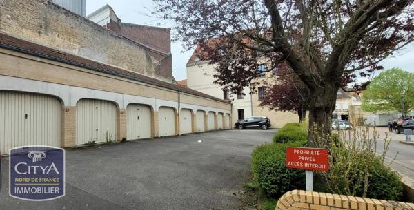 Parking à louer 15m² Saint-Omer (62500)