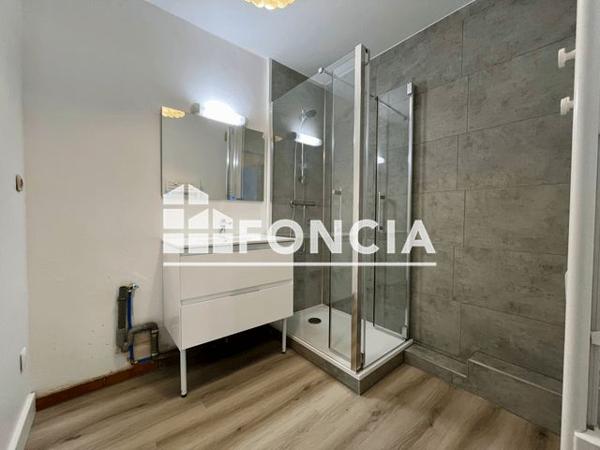 Location Appartement 3 pièces 66.4 m² - 2A R NOTRE DAME 7 DOULEURS Avignon 84000