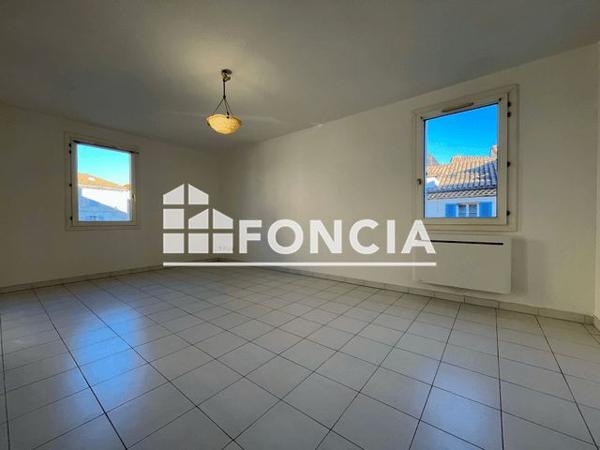 Location Appartement 3 pièces 66.4 m² - 2A R NOTRE DAME 7 DOULEURS Avignon 84000