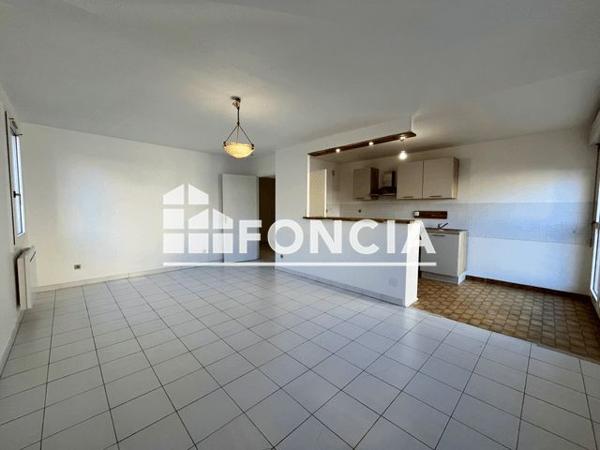 Location Appartement 3 pièces 66.4 m² - 2A R NOTRE DAME 7 DOULEURS Avignon 84000