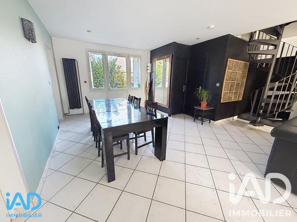 Maison à vendre 5 pièces 104 m² La Chapelle-Saint-Luc