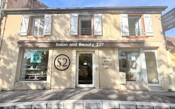 Immeuble à vendre    3 pièces • 175 m2 Barcelonne-du-Gers