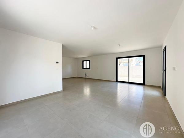 Chanas (38150) À découvrir : Maison neuve avec frais de notaire réduits 100 m² habitables sur un terrain de 330 m²