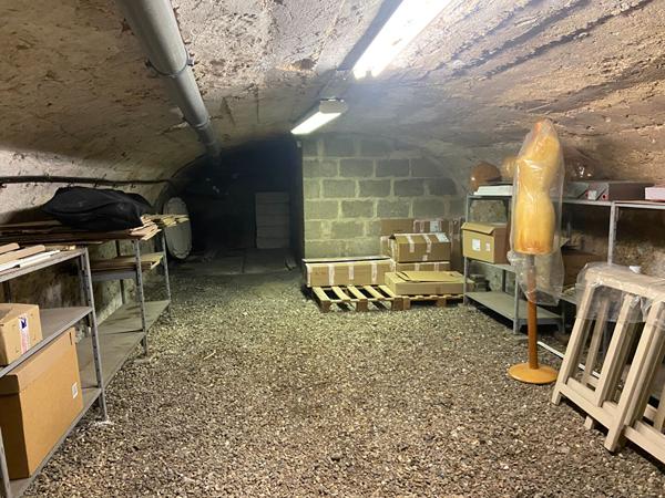 Fonds de commerce 3 pièces 74 m2