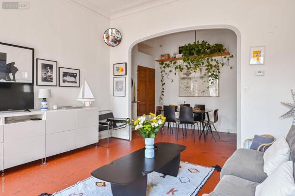 Appartement à vendre à Marseille 1er Arrondissement dans les Bouches-du-Rhône (13001), ref : 10521/27   
Réformés