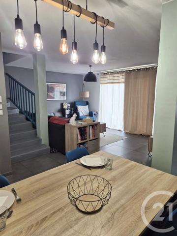Maison à vendre  4 pièces - 108,59 m 2   BOZOULS  - 12