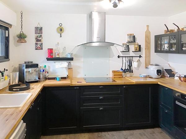 Pavillon récent avec tout confort et équipements