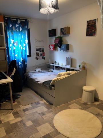 Pavillon récent avec tout confort et équipements