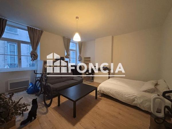 Location Studio 38.61 m² - 3 RUE DES AUGUSTINS Lyon 69001