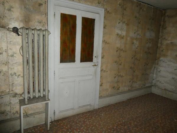 FAUCOGNEY ET LA MER (70) Maison T5 de 85m² à rénover.