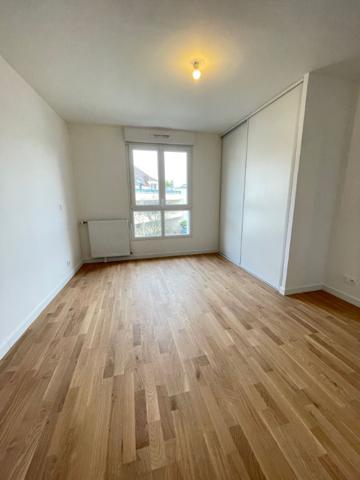 RARE ! Appartement Gretz Armainvilliers 2 pièce(s) 43.50 m2 + parking + cave