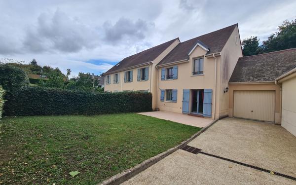 Maison à vendre    4 pièces •  Lésigny