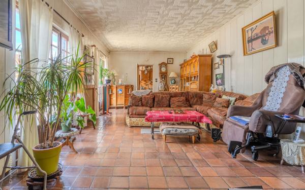 Maison à vendre    5 pièces •  Gagny